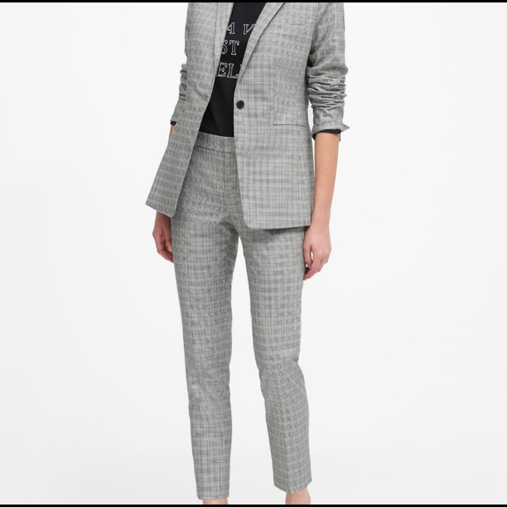 NWOT Banana Republic Grey Blazer